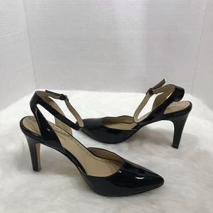 Adrienne Vitadini Black stiletto heels